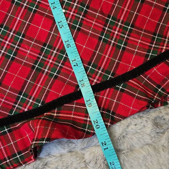 OSHKOSH Red/Green Plaid Red Jumper, Little Girls 5T, Great Condition - Picture 7 of 9